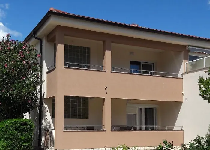 Apartments Nadia2